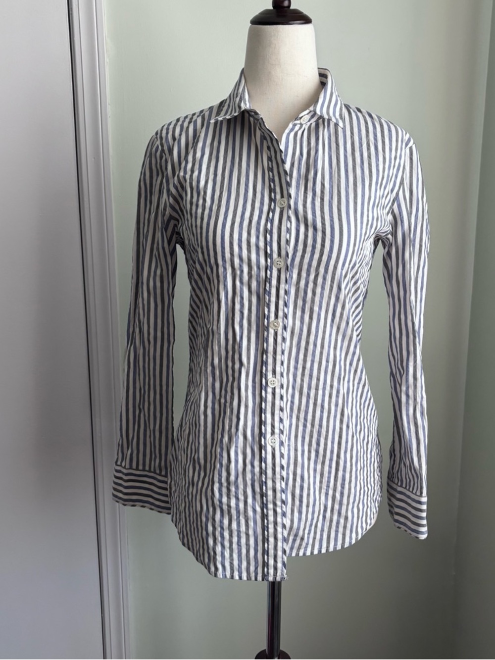 Theory cotton size S classic Striped Button-Up Shirt in White and gray